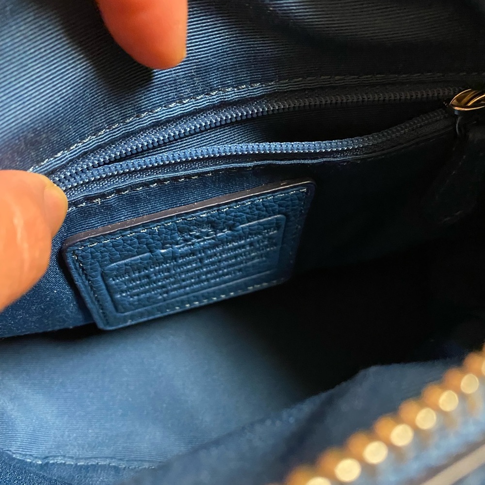 MINI BENNETT SATCHEL IN SHEARLING AND LEATHER (COACH F36689) - Picture 7 of 11